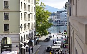 Hotel Rousseau